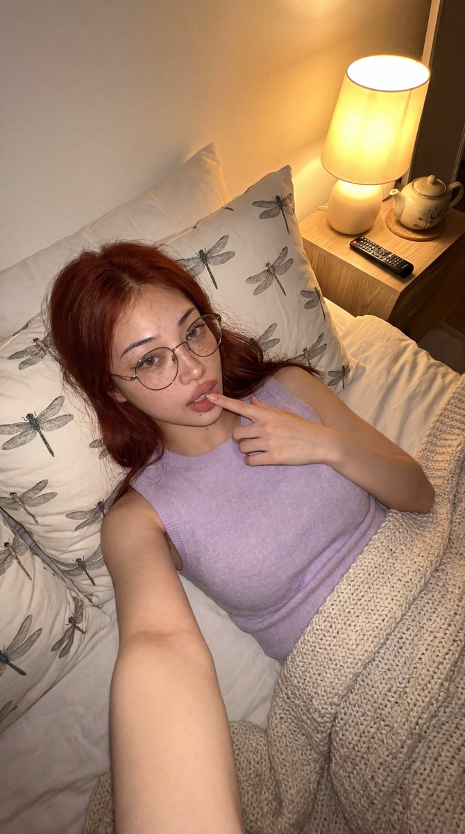 Cozy Bedroom Lifestyle Selfie